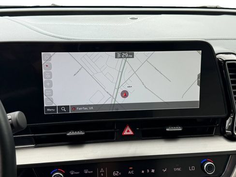 Certified 2024 Kia Sportage EX AWD/4WD image 19