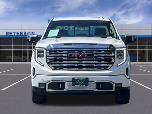 Used 2022 GMC Sierra 1500 Denali AWD/4WD image 9