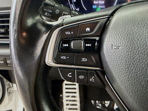 Used 2020 Honda Accord Sport image 14