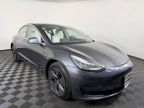 Used 2018 Tesla Model 3 Long Range AWD/4WD image 6