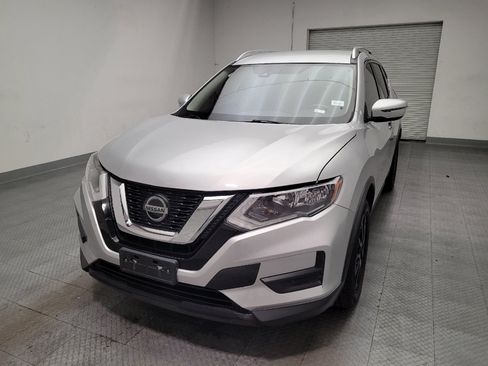 Used 2019 Nissan Rogue SV FWD image 15