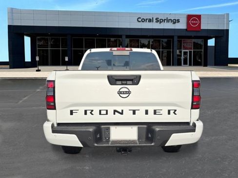 New 2026 Nissan Frontier SV w/ SV Convenience Package RWD image 4