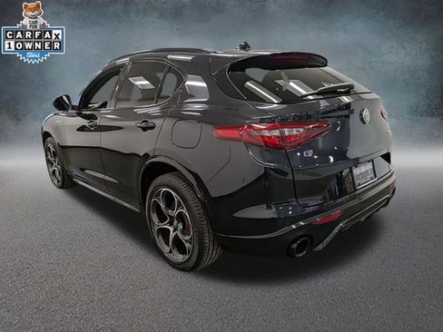 Used 2023 Alfa Romeo Stelvio Veloce AWD/4WD image 6