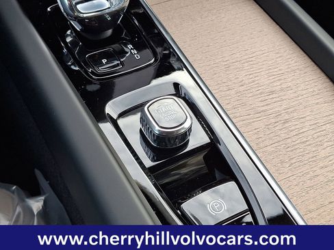 New 2026 Volvo XC60 B5 Plus w/ Protection Package Premier image 11