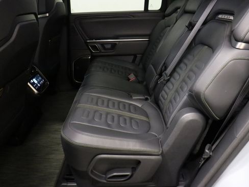 Used 2023 Rivian R1S Adventure image 34