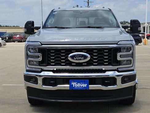 New 2026 Ford F350 Lariat w/ FX4 Off-Road Package AWD/4WD image 3