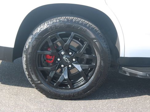 Used 2023 Chevrolet Tahoe RST w/ RST Performance Edition AWD/4WD image 13