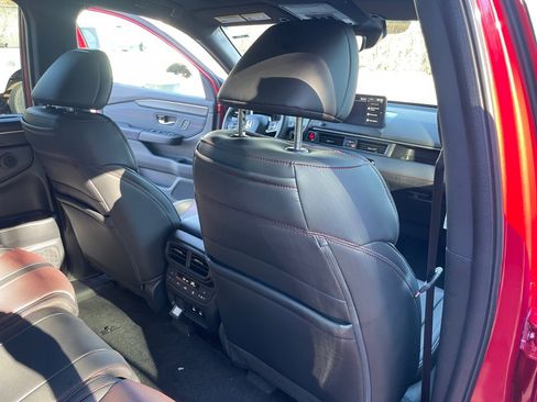 New 2026 Honda Pilot Black Edition image 33