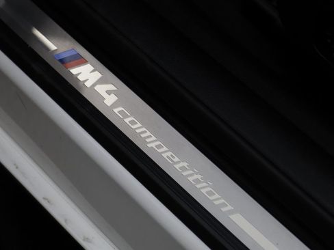 Certified 2022 BMW M4 xDrive Competition w/ Executive Package AWD/4WD image 7