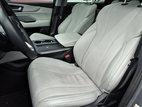 Used 2025 Acura MDX SH-AWD w/ Technology Package image 15