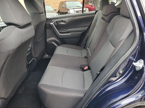 Certified 2025 Toyota RAV4 XLE FWD image 25