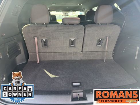 Used 2024 Chevrolet Traverse LT FWD image 24