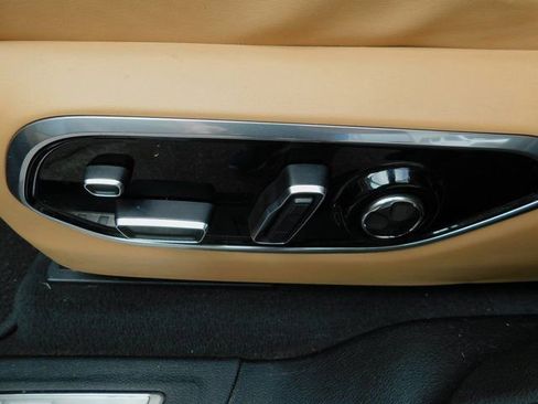 Used 2023 Jeep Grand Cherokee L Summit image 7