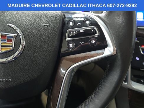 Used 2013 Cadillac SRX Luxury FWD image 22