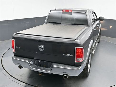 Used 2015 RAM 1500 Laramie image 40