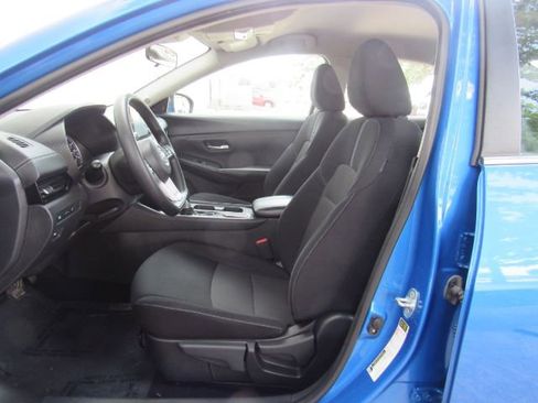Used 2023 Nissan Sentra SV image 14