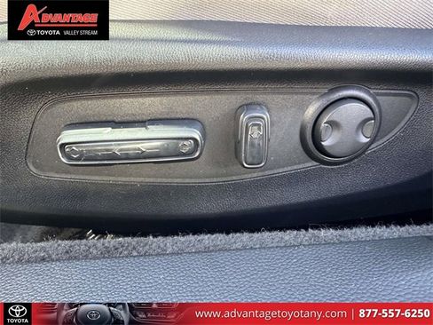 Used 2023 Honda Accord EX image 19