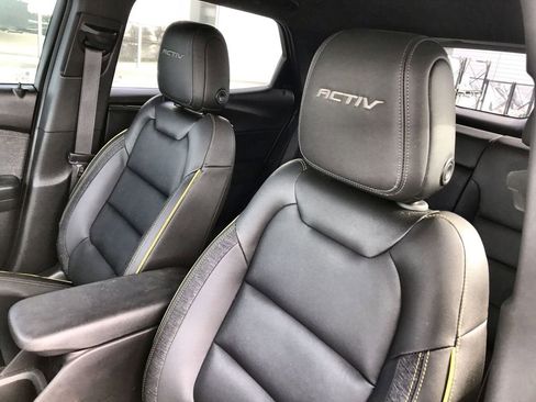 Used 2024 Chevrolet TrailBlazer ACTIV image 11