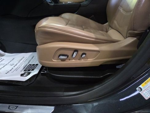 Used 2022 Cadillac XT6 Sport w/ Platinum Package image 10