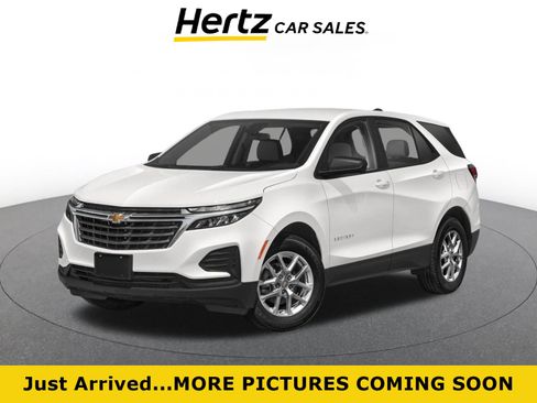 Used 2024 Chevrolet Equinox LT FWD image 1
