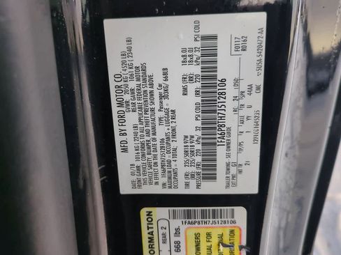 Used 2018 Ford Mustang Coupe image 33