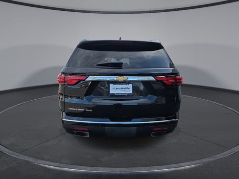 Used 2023 Chevrolet Traverse High Country AWD/4WD image 7