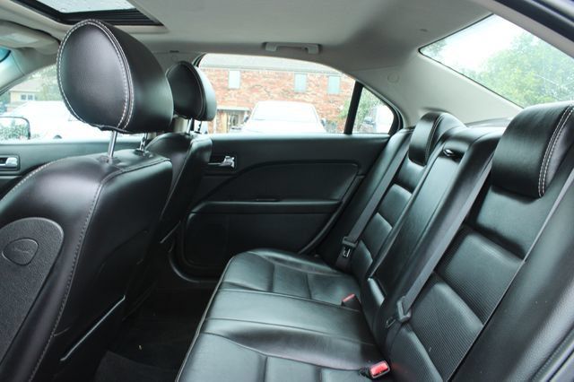 Used 2006 Ford Fusion SEL FWD image 27