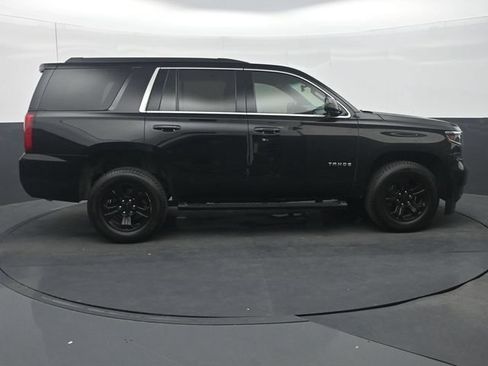 Used 2019 Chevrolet Tahoe LS w/ Enhanced Driver Alert Package AWD/4WD image 8