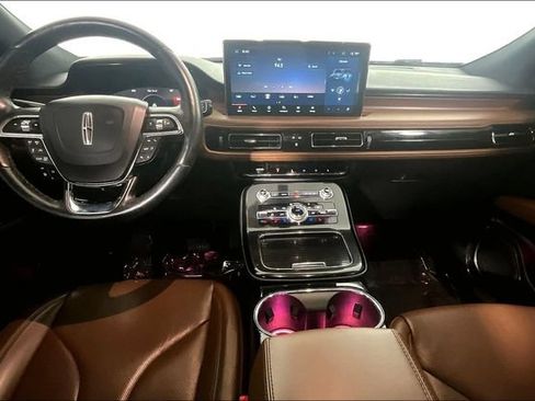 Used 2022 Lincoln Nautilus Reserve w/ Equipment Group 201A AWD/4WD image 15