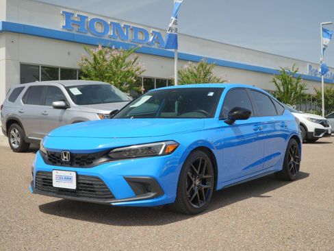 Used 2024 Honda Civic Sport image 1