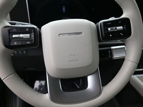 Used 2026 Hyundai Santa Fe SEL FWD image 28