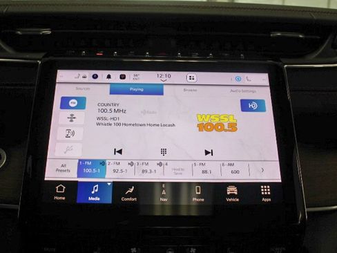 Certified 2022 Jeep Grand Cherokee Summit w/ Luxury Tech Group V image 14