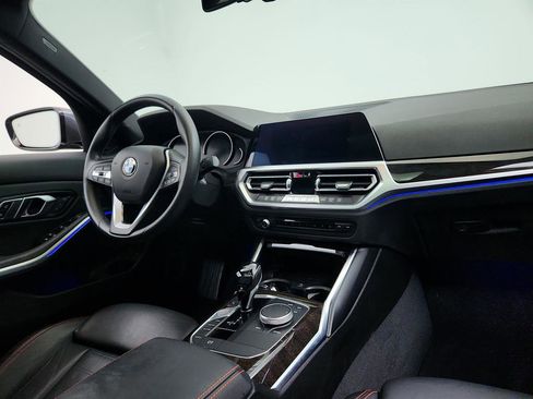 Used 2020 BMW 330i Sedan w/ Convenience Package RWD image 27