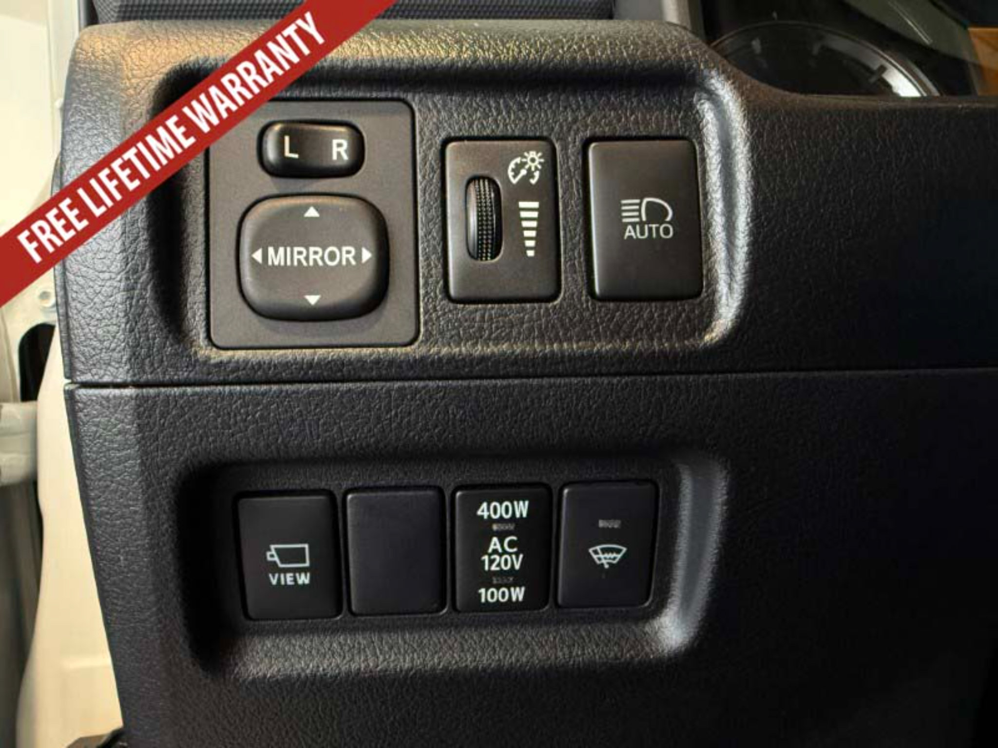 Used 2022 Toyota 4Runner Limited AWD/4WD image 35