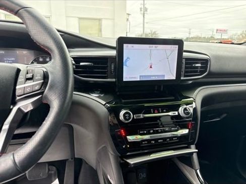 Used 2023 Ford Explorer ST-Line w/ Class IV Trailer Tow Package image 18