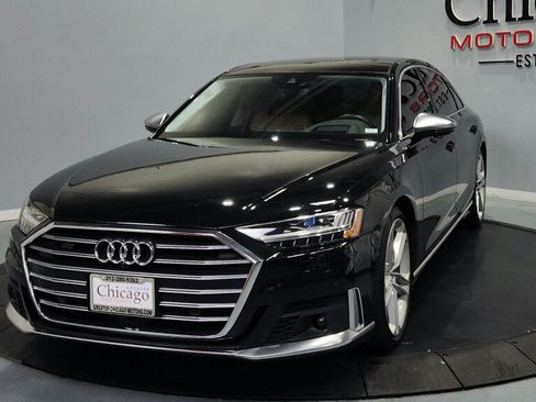 Used 2020 Audi S8 L w/ S8 Executive Package AWD/4WD image 4