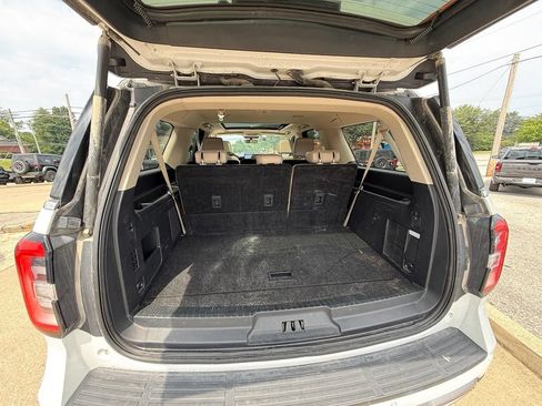 Used 2024 Ford Expedition Max Limited AWD/4WD image 28