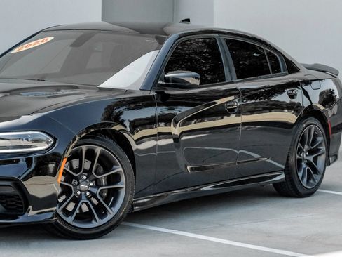 Used 2020 Dodge Charger Scat Pack RWD image 6