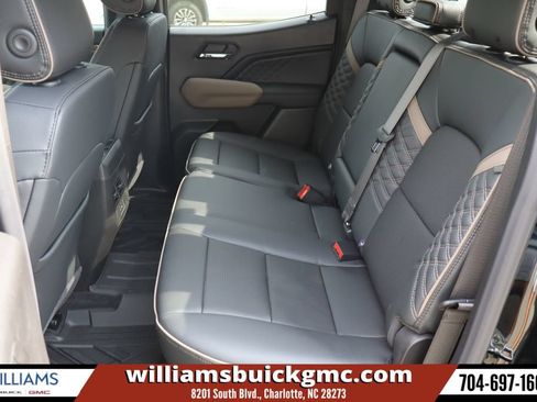 New 2026 GMC Canyon Denali w/ LPO, Denali Black Edition AWD/4WD image 22