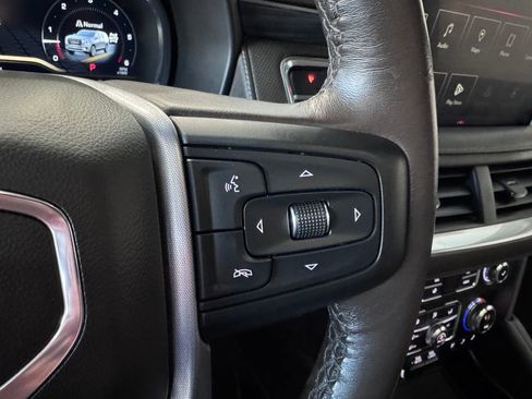 Certified 2022 GMC Yukon XL SLT w/ SLT Premium Package image 18