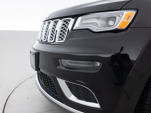 Used 2018 Jeep Grand Cherokee Summit image 15