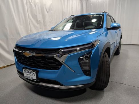 New 2026 Chevrolet Trax LT w/ Driver Confidence Package image 6