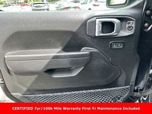 Used 2022 Jeep Gladiator Sport AWD/4WD image 18
