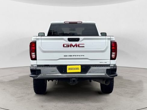 Used 2024 GMC Sierra 3500 SLE w/ SLE Convenience Package image 4
