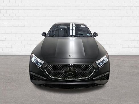 Used 2024 Mercedes-Benz E 350 4MATIC Sedan w/ MBUS Superscreen Package image 3