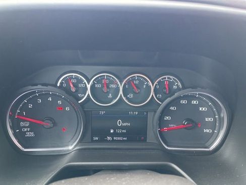 Used 2021 Chevrolet Tahoe LT w/ Luxury Package image 19