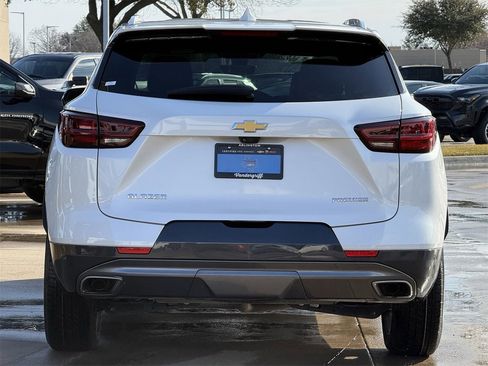 Certified 2023 Chevrolet Blazer Premier w/ Driver Confidence II Package image 5