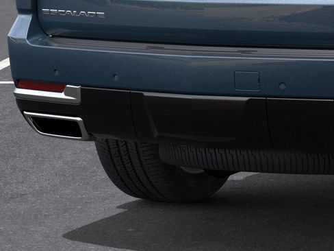 New 2026 Cadillac Escalade Luxury w/ Touring Package AWD/4WD image 14