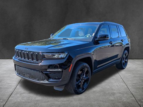 New 2025 Jeep Grand Cherokee Limited w/ Luxury Tech Group II image 7