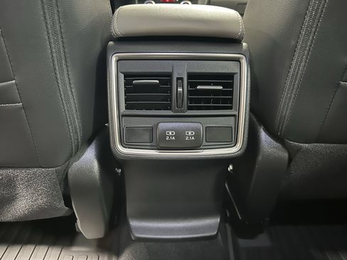 Used 2023 Subaru Forester Limited image 21